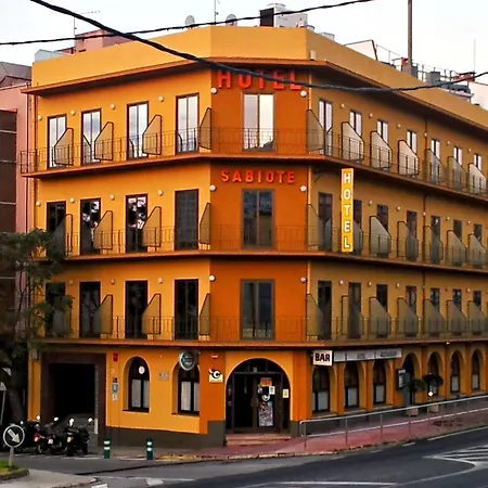 Sabiote Hotel *