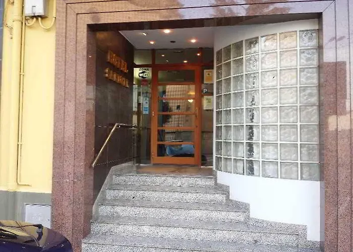 萨比奥特酒店 酒店 *